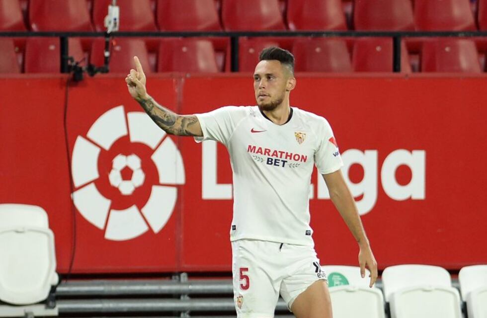 Goleador y arquero: Lucas Ocampos se vistió de héroe en el triunfo del Sevilla ante Eibar