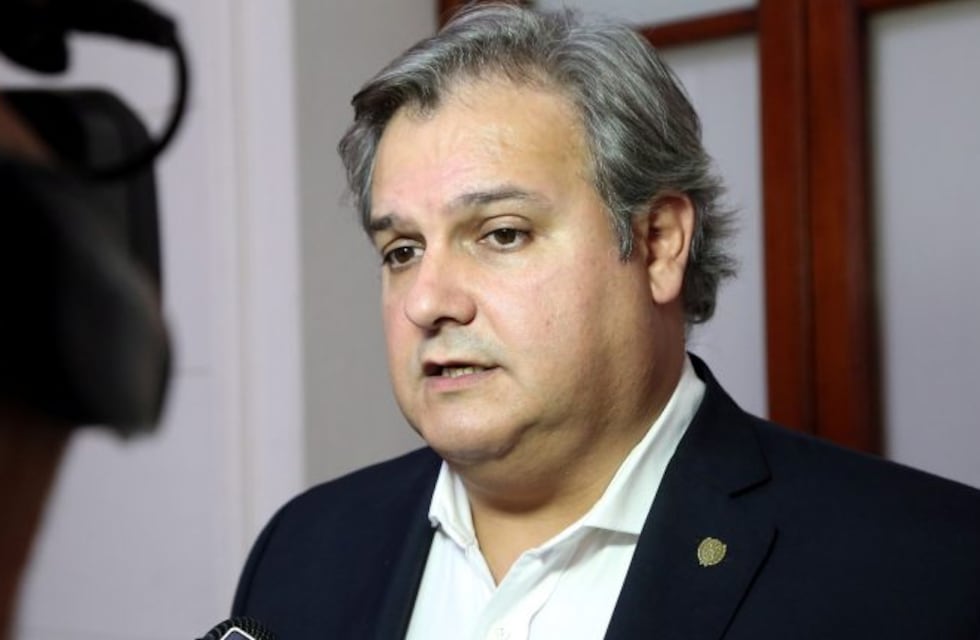 Farías dijo que Santa Fe tiene plazo hasta mitad de año para aprobar el pacto fiscal