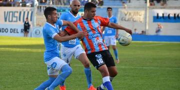 La Chancha Palleres seguirá como enganche en el cambio de esquema de Mostaza para jugar en Catamarca\u002E