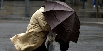 Las lluvias y los fuertes vientos llegaron luego del partido de Argentina.