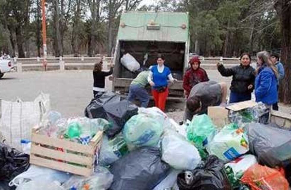 Nueva jornada de Ecocanje en el Parque Independencia de Bahía Blanca