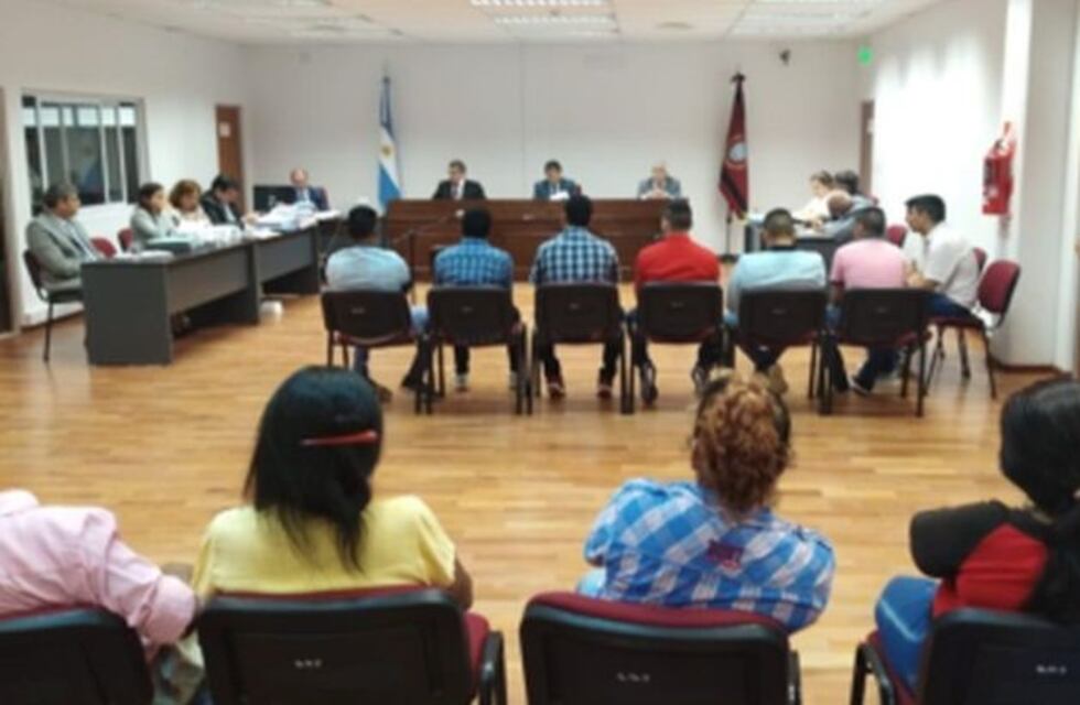 Uno de los menores imputados por abusar de una niña wichí se encuentra prófugo