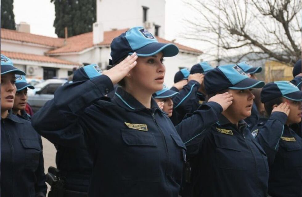 La Policía Barrial ya recorre las calles de La Calera