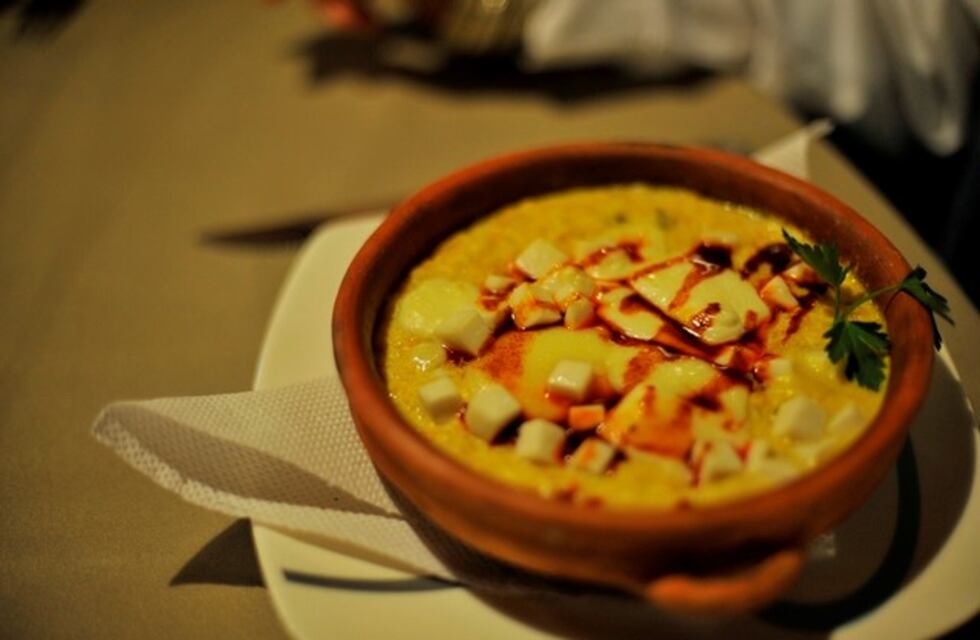 Tucumán combina catas a ciegas y comidas regionales en la propuesta de verano