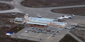 Santa Cruz trabaja en los protocolos de vuelos para el mes de noviembre