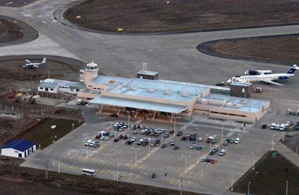 Santa Cruz trabaja en los protocolos de vuelos para el mes de noviembre