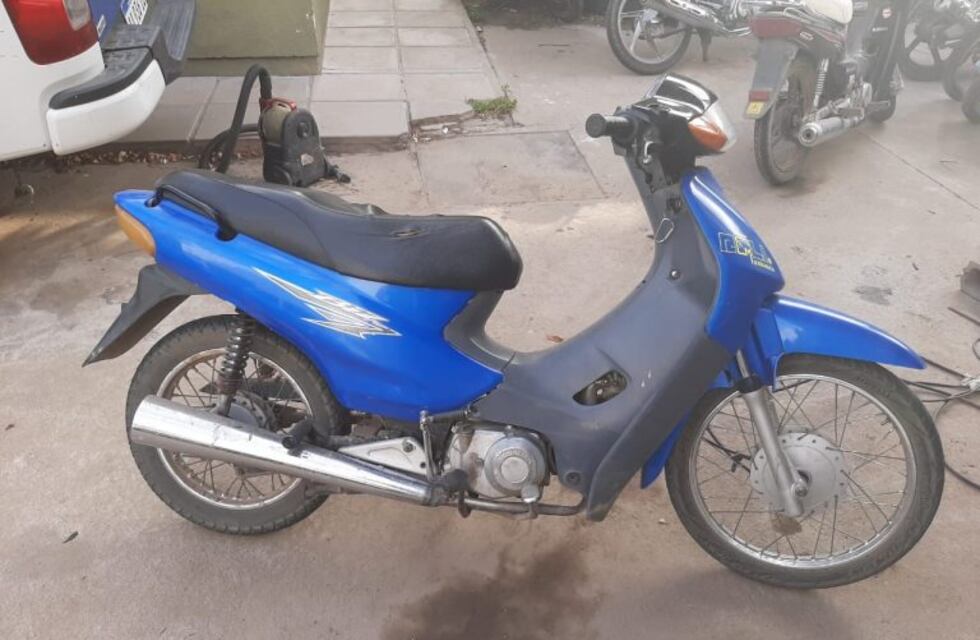 Arroyito: detuvieron a dos hombres de 35 y 23 años por violación al DNU Nacional