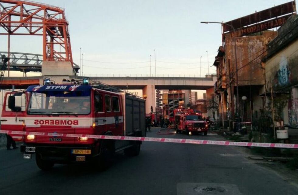 Se incendió un conventillo en La Boca: murieron tres adultos y un bebé