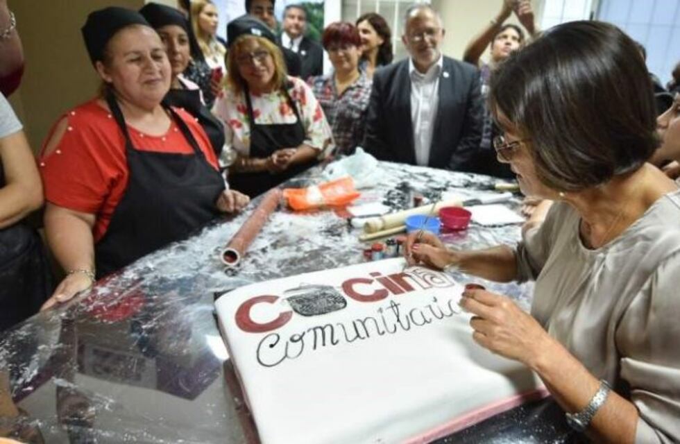 La gobernadora Corpacci inauguró la segunda Cocina Comunitaria para emprendedores