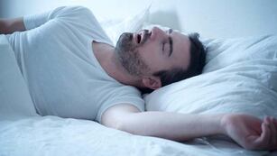 Hombre durmiendo (foto ilustrativa / web)