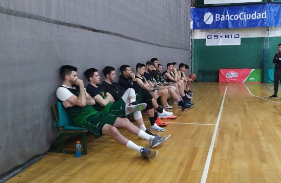 Atenas empezó a moverse de cara a la próxima temporada