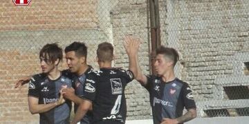 La Gloria manda en la Liga Cordobesa\u002E