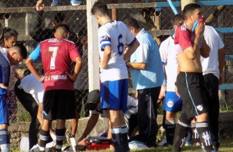 Un jugador de Somisa se golpeó la cabeza contra el paredón durante el encuentro con Paraná