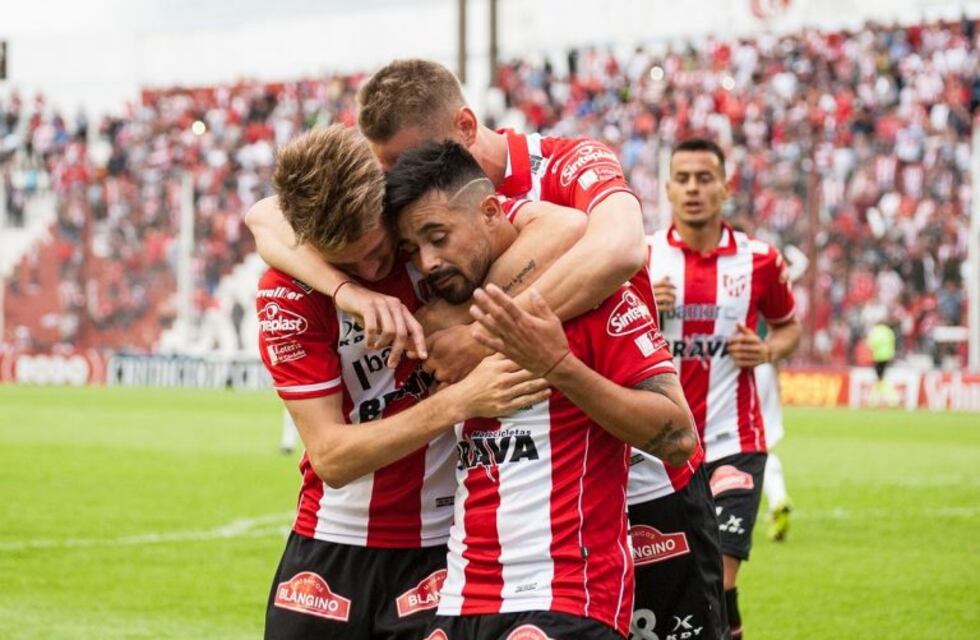 Blanco, con Instituto ganador: A enamorar a la gente