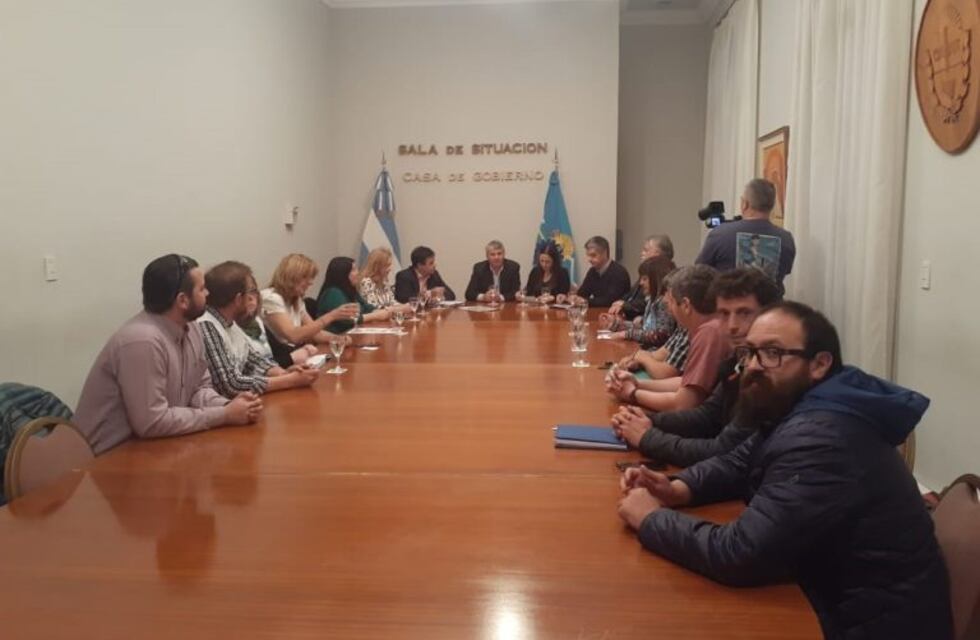 Reunión de docentes y Gobierno sin acuerdos