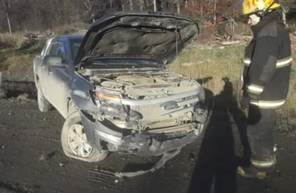 Una camioneta despistó y choco en la zona de Kosovo