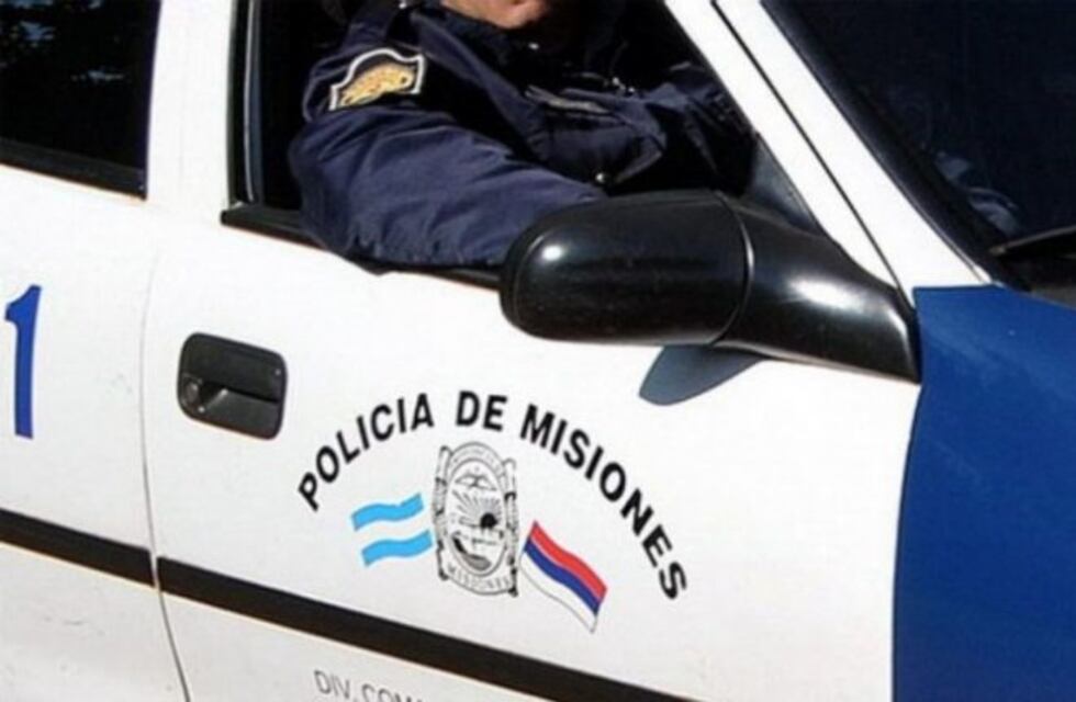 Recuperan plata robada en una alcantarilla embutida en un desagüe