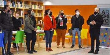 Calvo entregó recursos en Frontera