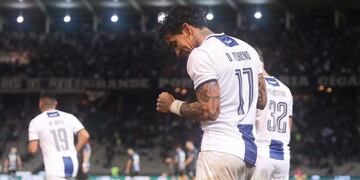 Con goles, fútbol, simpatía y baile, el delantero se ganó rápido el cariño Albiazul\u002E