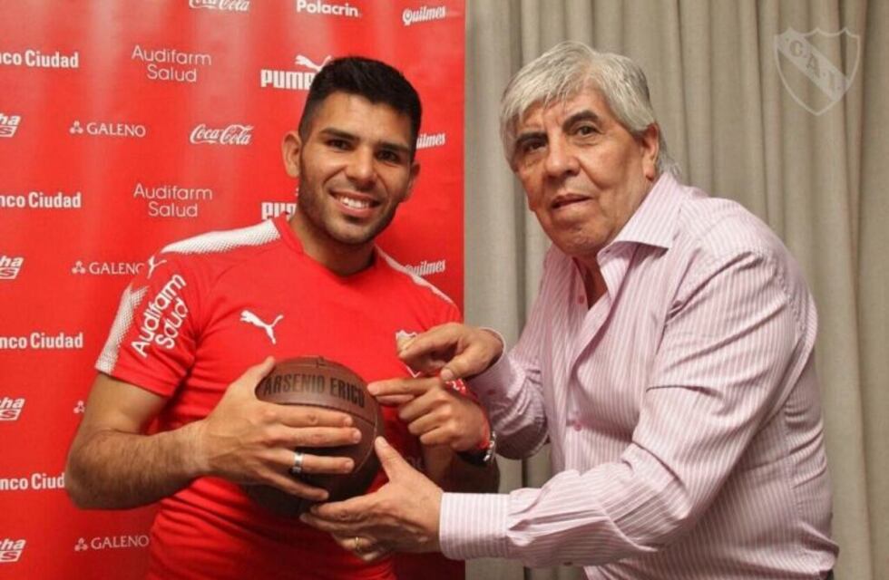Silvio Romero es un Chino Rojo
