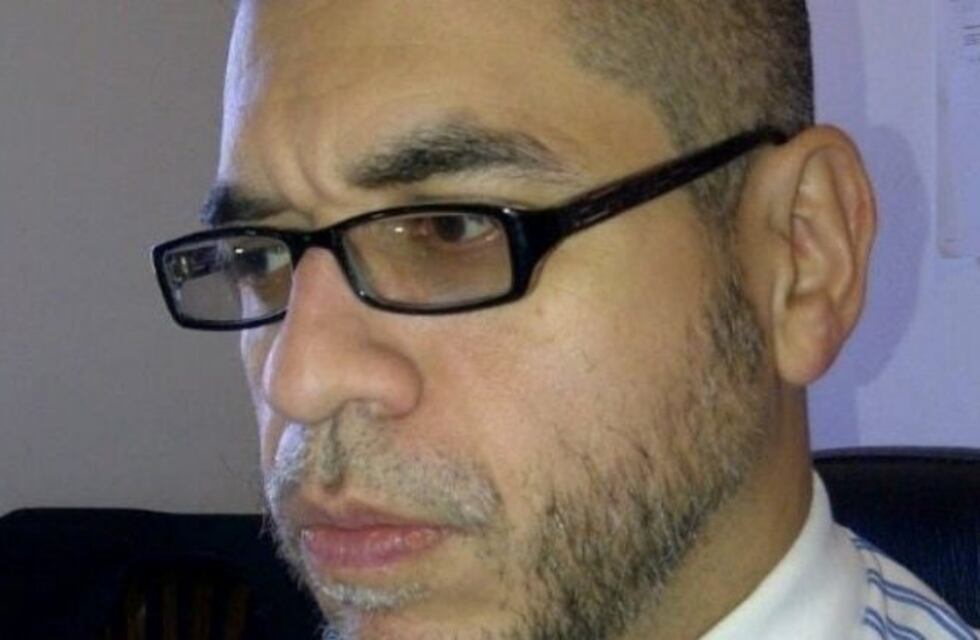 Dos hombres son buscados por la justicia por estafar al menos a 15 personas