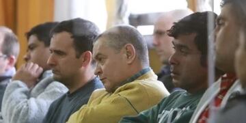 El jefe de la banda narco, Raúl Bressi (de amarillo), recibió 14 años de cárcel\u002E