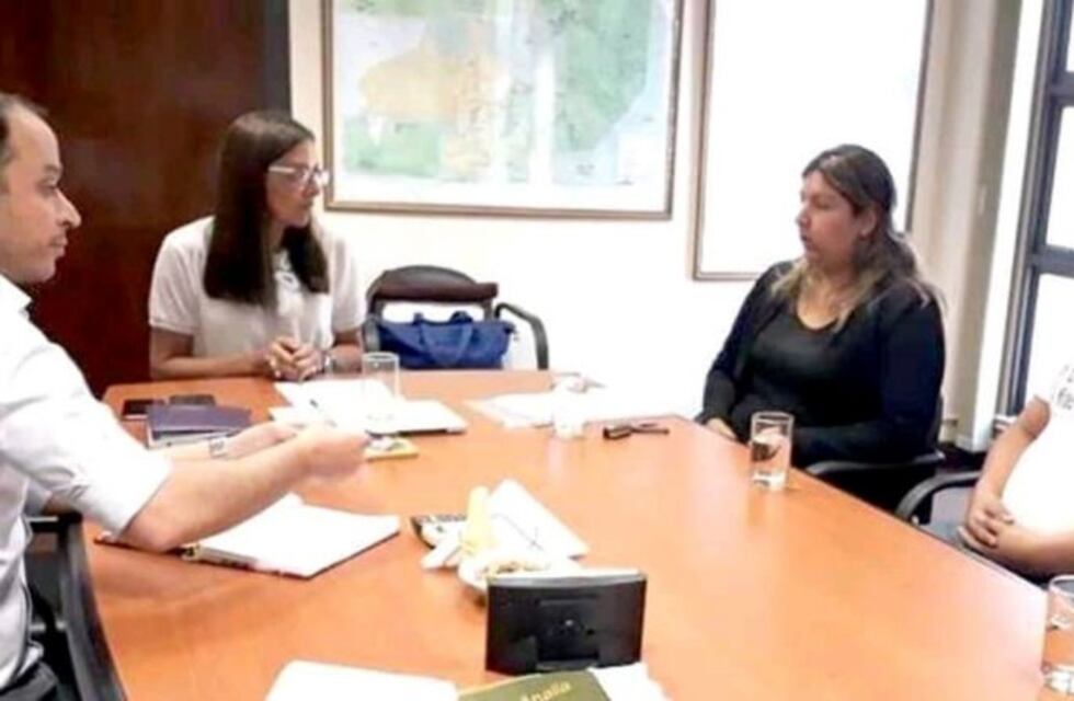 Le robaron la identidad y la convirtieron en docente en una escuela rural