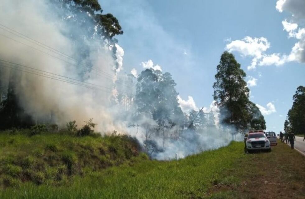 Oberá otra vez sin agua: ahora por incendio de malezas