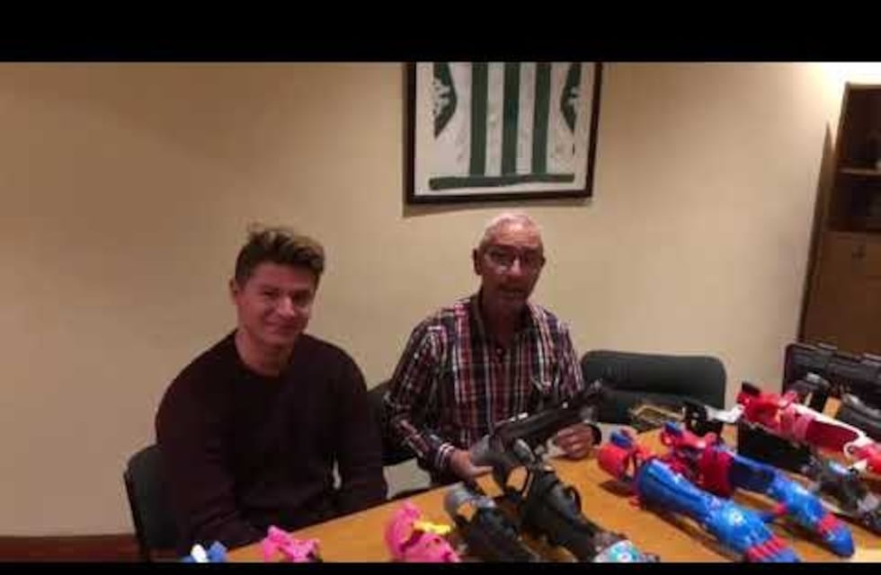 Se entregaron doce prótesis de mano 3D a cambio de una acción solidaria