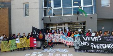 Se autoconvocaron para exigir la aparición de Daiana Ginaro\u002E