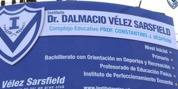 El colegio de Vélez Sarsfield, bajo la lupa por la denuncia de 20 alumnas por acoso y abuso sexual en los viajes de estudio\u002E