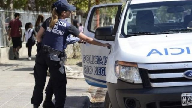 Detuvieron a un hombre en Río Negro por secuestrar y abusar sexualmente de una mujer (imagen ilustrativa).