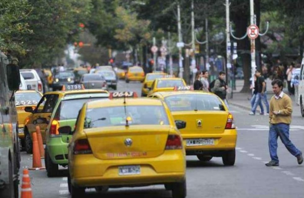 Otorgan prórroga en la vigencia de licencias de conducir profesionales