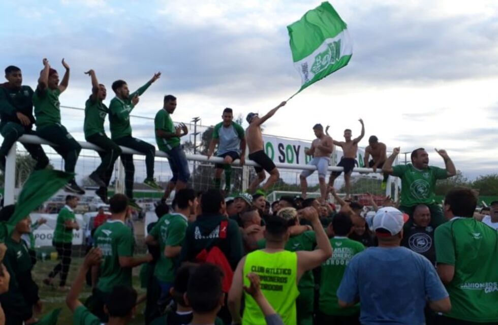 Ascendió Camioneros a Primera de Liga Cordobesa