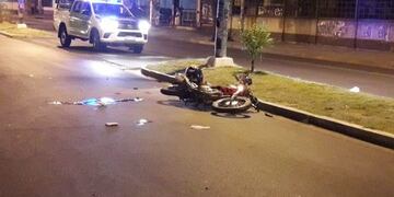 Derrapó y murió en el acto