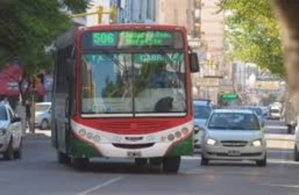 Cambios en el recorrido para las líneas 503 y 506 por corte de calle en Moreno