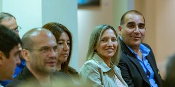 Día del Maestro Bicontinental, Fabián Juárez y su esposa Maricarmen