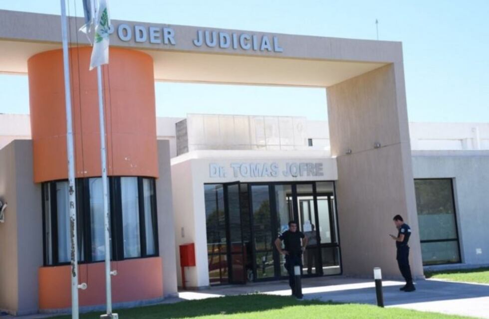 Está procesado el chofer que habría violado a una pasajera en Villa de Merlo