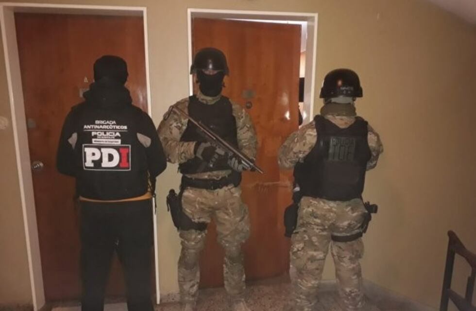 Allanamientos por droga culminan con dos detenidos y secuestro de estupefacientes