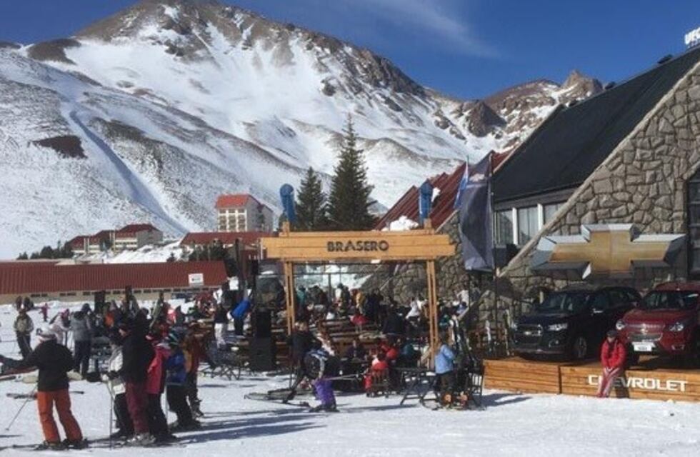 Clausuraron un restaurante en el complejo de esquí Las Leñas