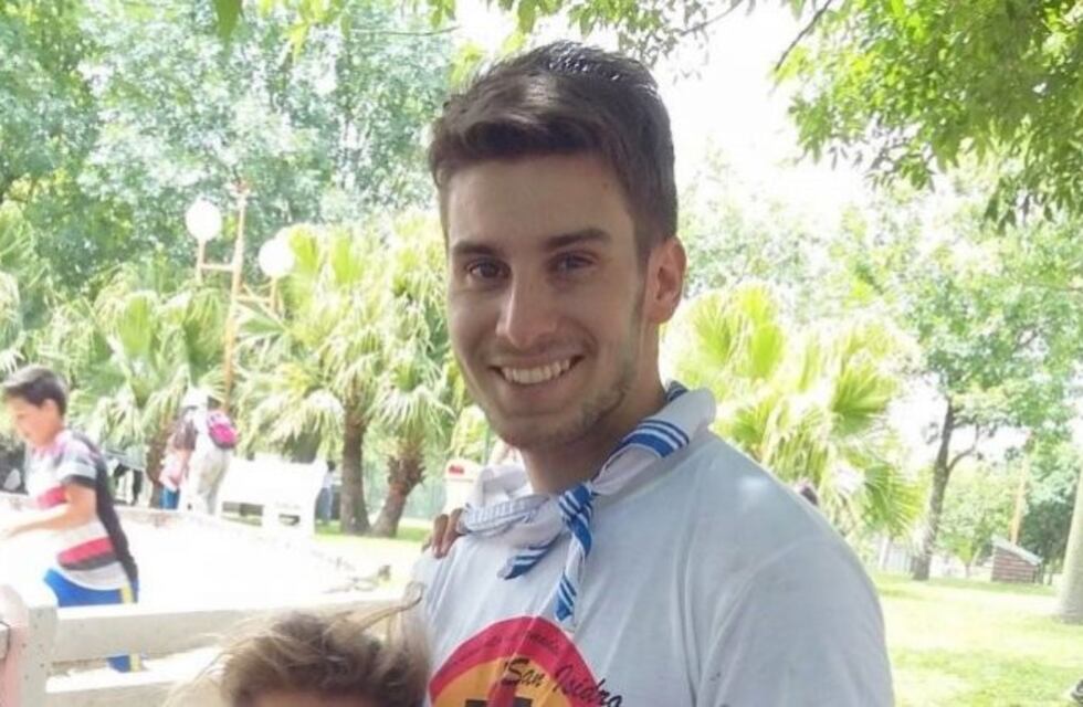 El joven al que tiraron a la pileta en Paraná mejora su estado de salud