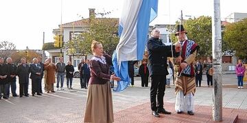 Acto 25 de mayo (Archivo)