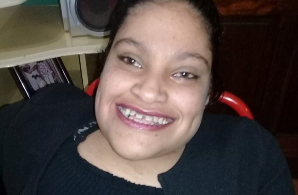 Helen cumple años y sólo pide una silla de ruedas