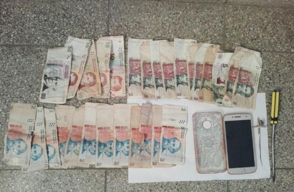 Asaltaba con un destornillador y una mini espada pero lo detuvieron