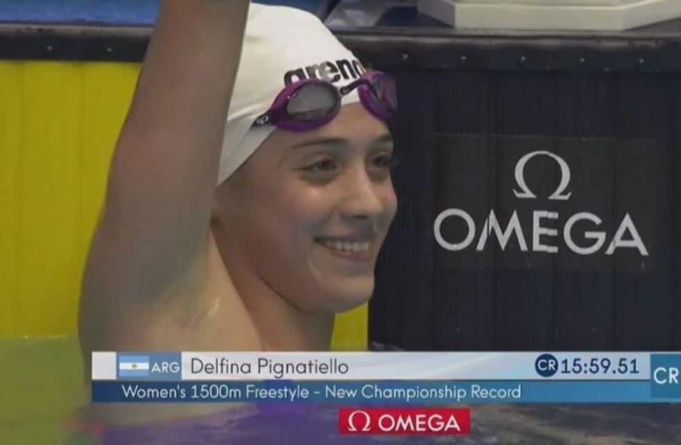 ¡Orgullo nacional! Delfina Pignatiello se consagró campeona mundial junior en los 1.500 metros libres de natación