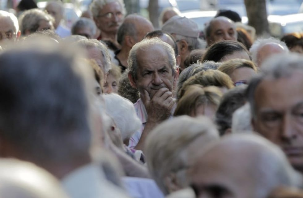 Más de un millón de jubilados y pensionados cobrarán un retroactivo de 54 pesos en octubre
