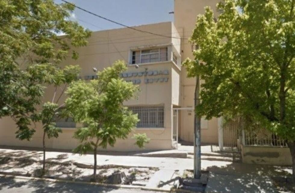 Denunciaron a un profesor por manosear a alumnas en una escuela Técnico Industrial