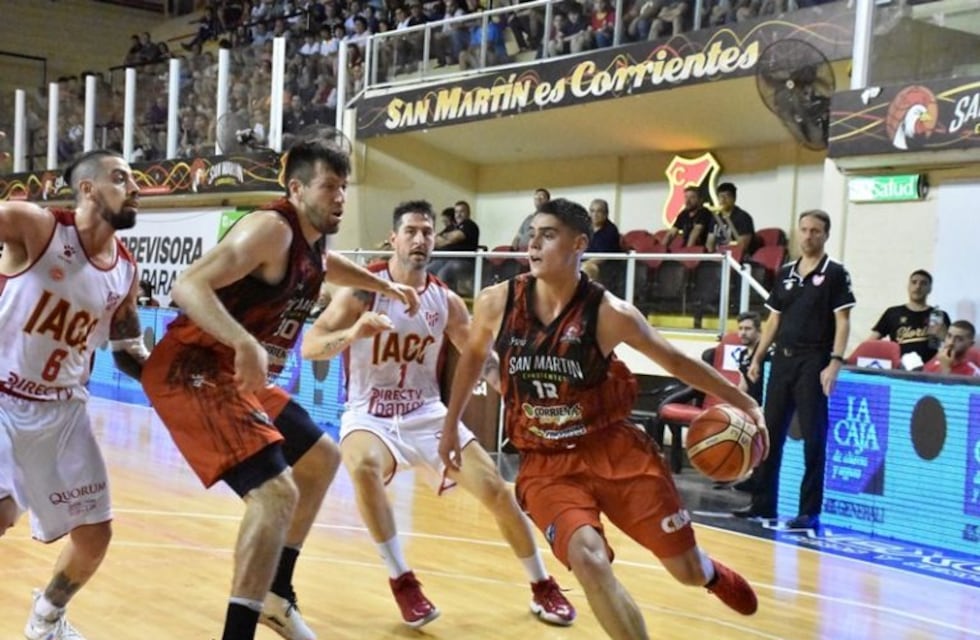 Victoria de San Martín en el inicio de los cuartos de final del Súper 20