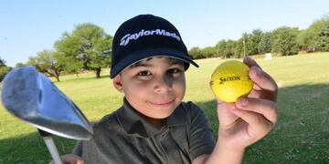 Leo Bazán es un pibe de barrio que la descose en el golf\u002E