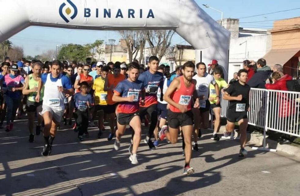 Emotivo acto de ex combatientes por el Día de la Bandera y maratón en Lobos